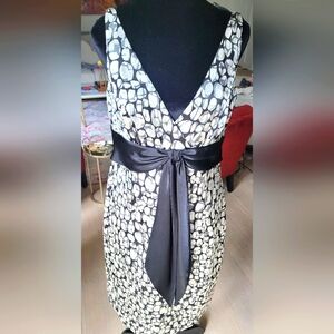 Maggy of London Cocktail Dress q